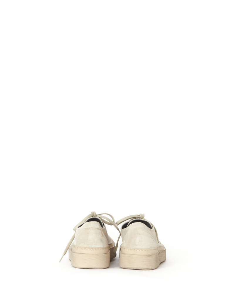Lofina - Suede shoe with laces