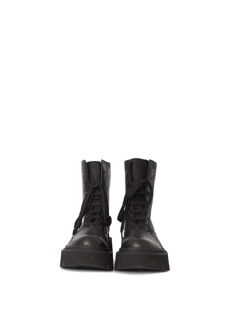 Lofina - Sample boot