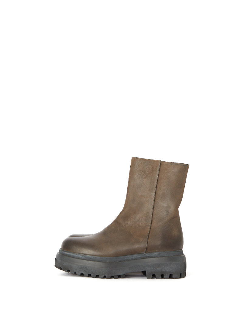 Sample boot