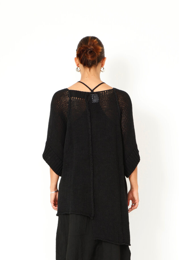 Sort Aarhus - Oversized knit blouse