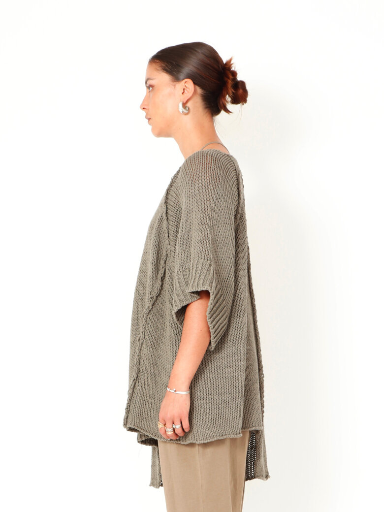 Sort Aarhus - Oversized knit blouse