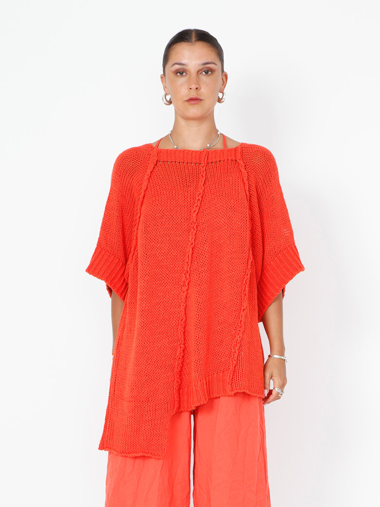 Sort Aarhus - Oversized strikbluse