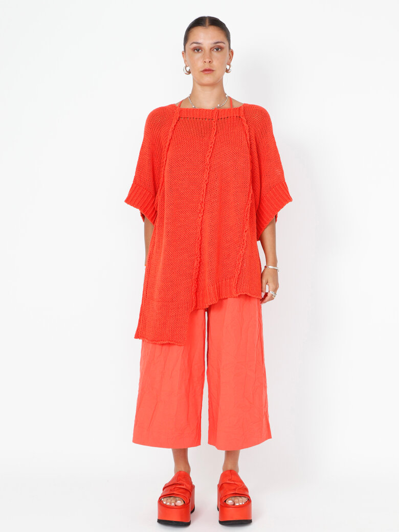 Sort Aarhus - Oversized knit blouse
