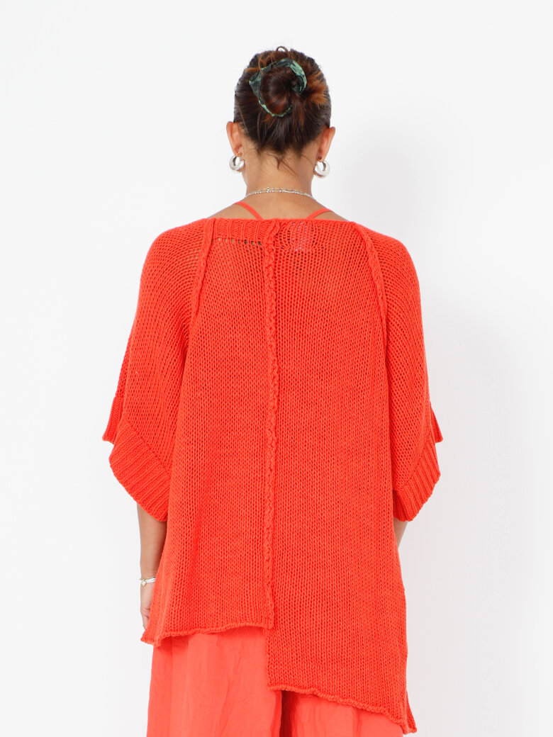 Sort Aarhus - Oversized knit blouse