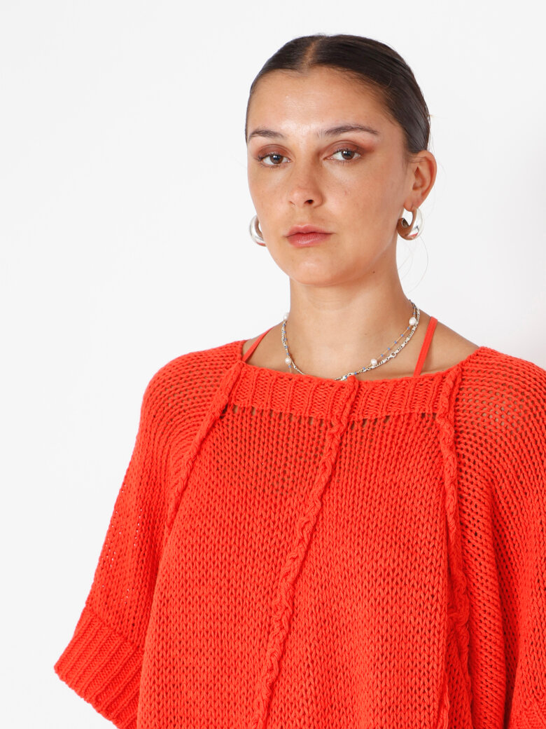 Sort Aarhus - Oversized knit blouse