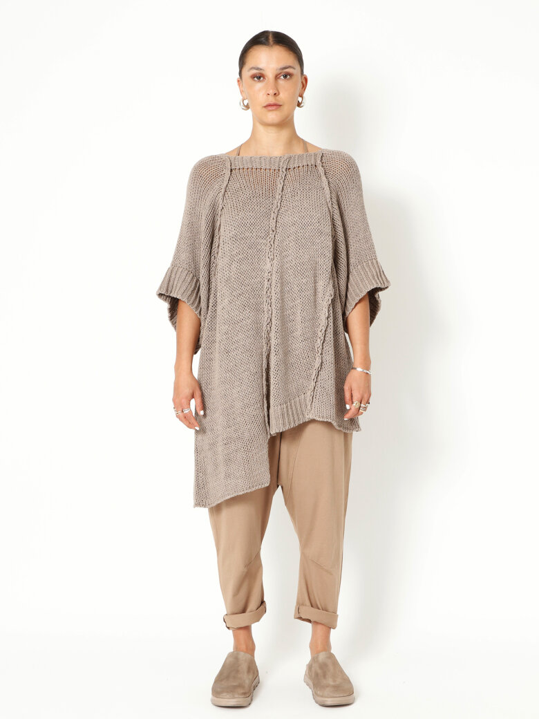 Sort Aarhus - Oversized strikbluse