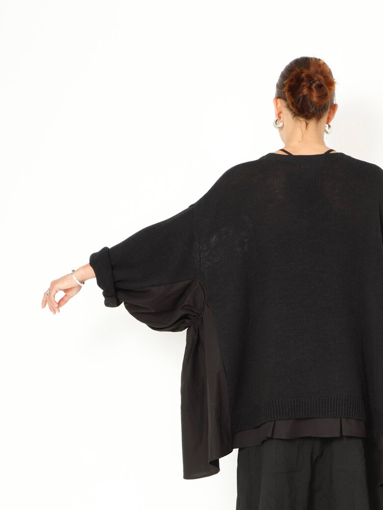 Sort Aarhus - Oversized strikbluse