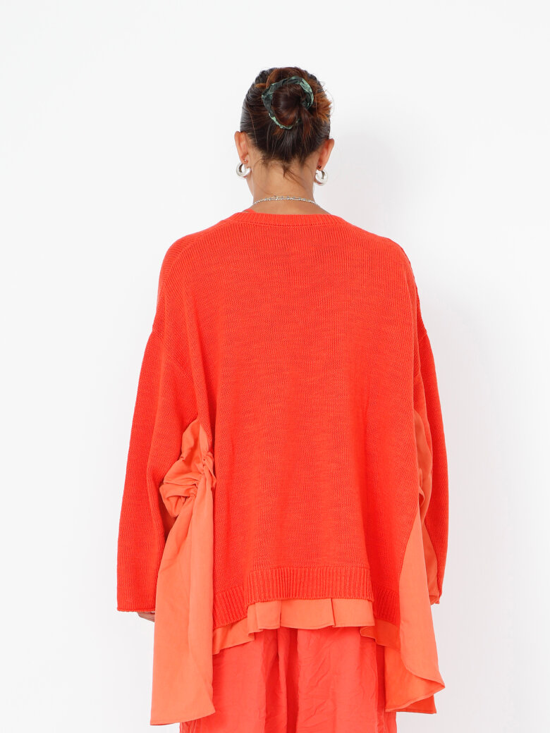 Sort Aarhus - Oversized knit blouse