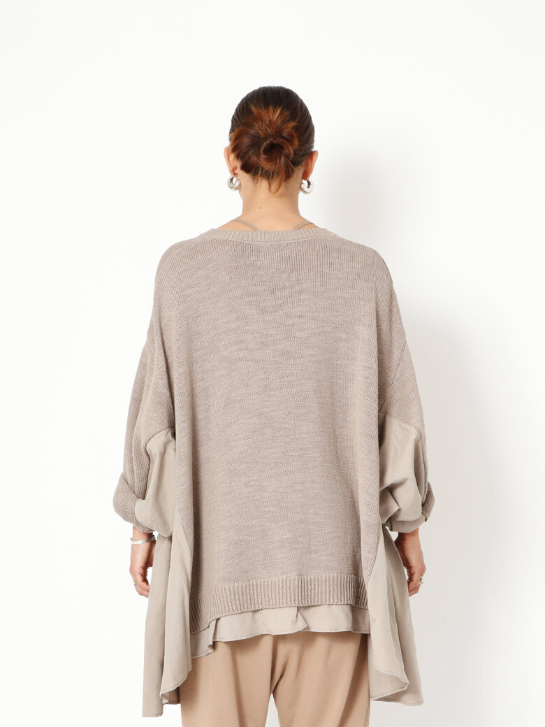 Sort Aarhus - Oversized strikbluse