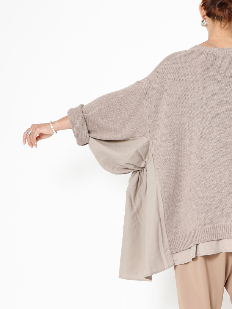 Sort Aarhus - Oversized strikbluse