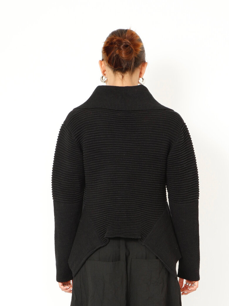 Sort Aarhus - Strikbluse med krave og knapper