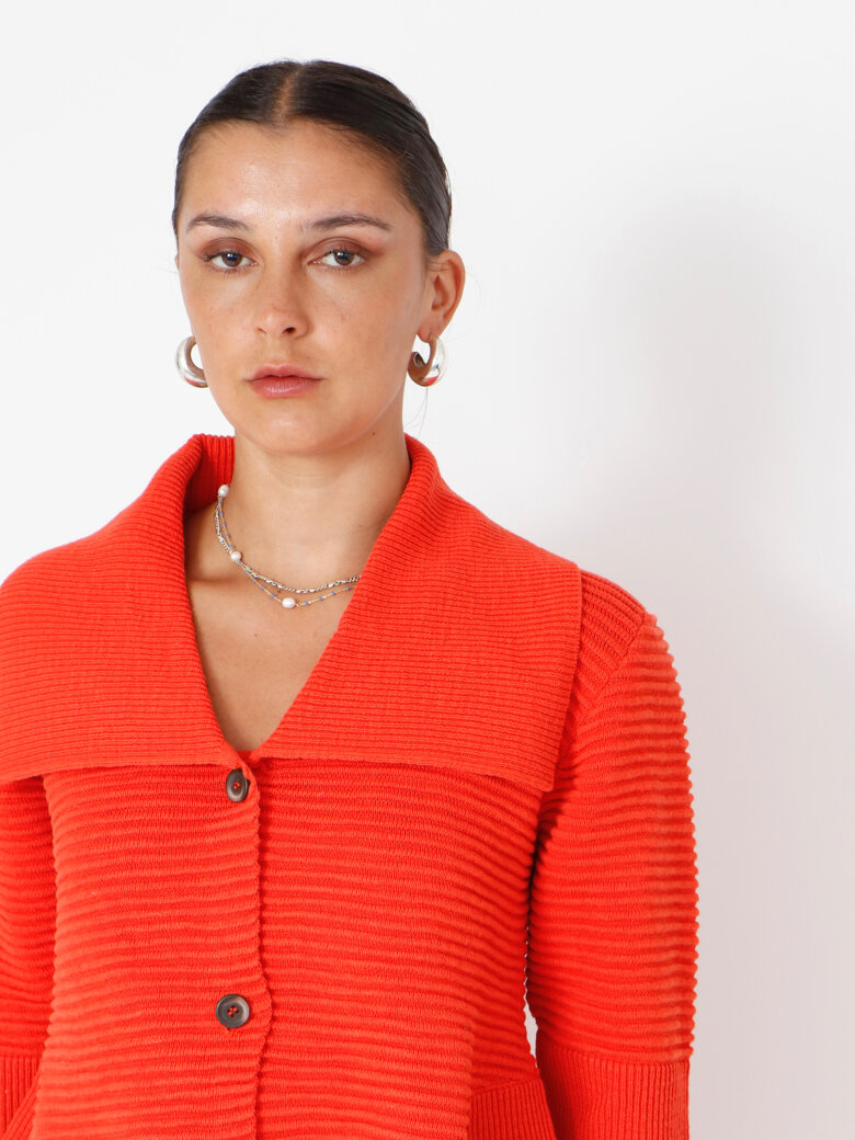 Sort Aarhus - Strikbluse med krave og knapper