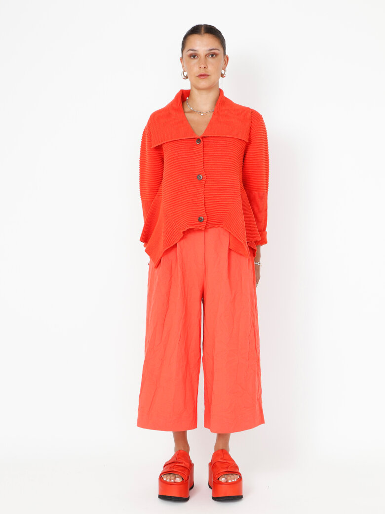 Sort Aarhus - Strikbluse med krave og knapper