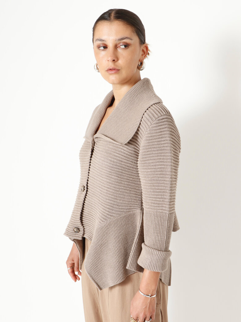 Sort Aarhus - Strikbluse med krave og knapper