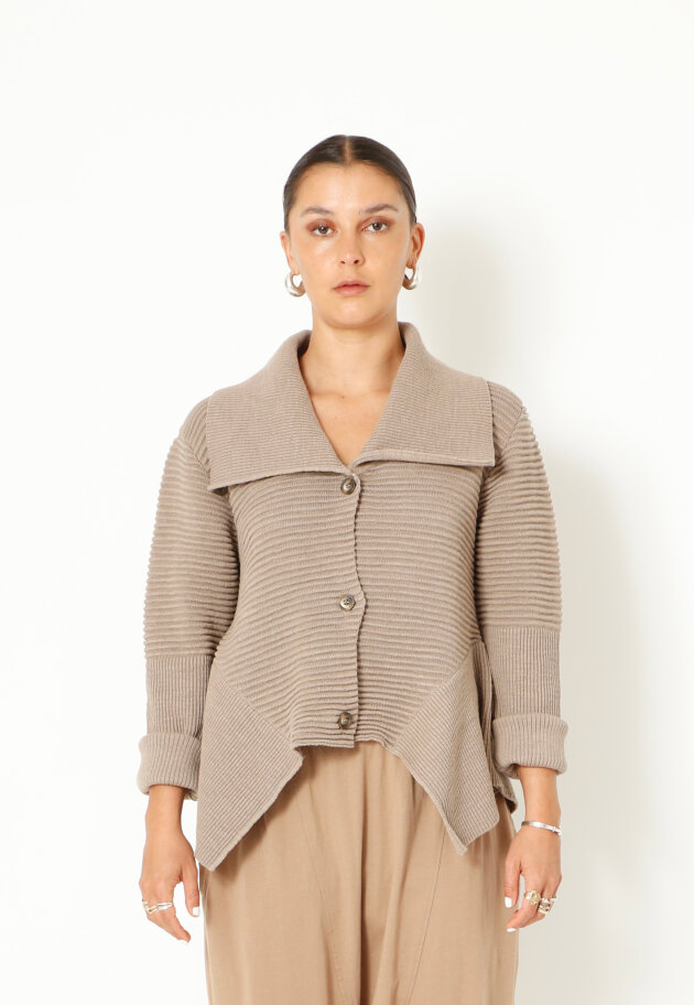 Sort Aarhus - Strikbluse med krave og knapper Sort Aarhus - Strikbluse med krave og knapper