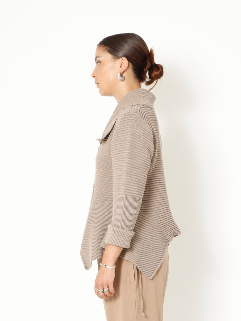 Sort Aarhus - Strikbluse med krave og knapper