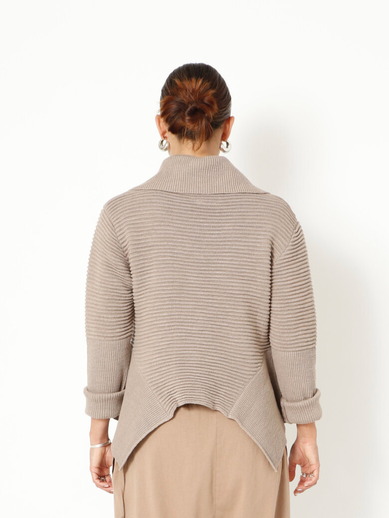 Sort Aarhus - Strikbluse med krave og knapper