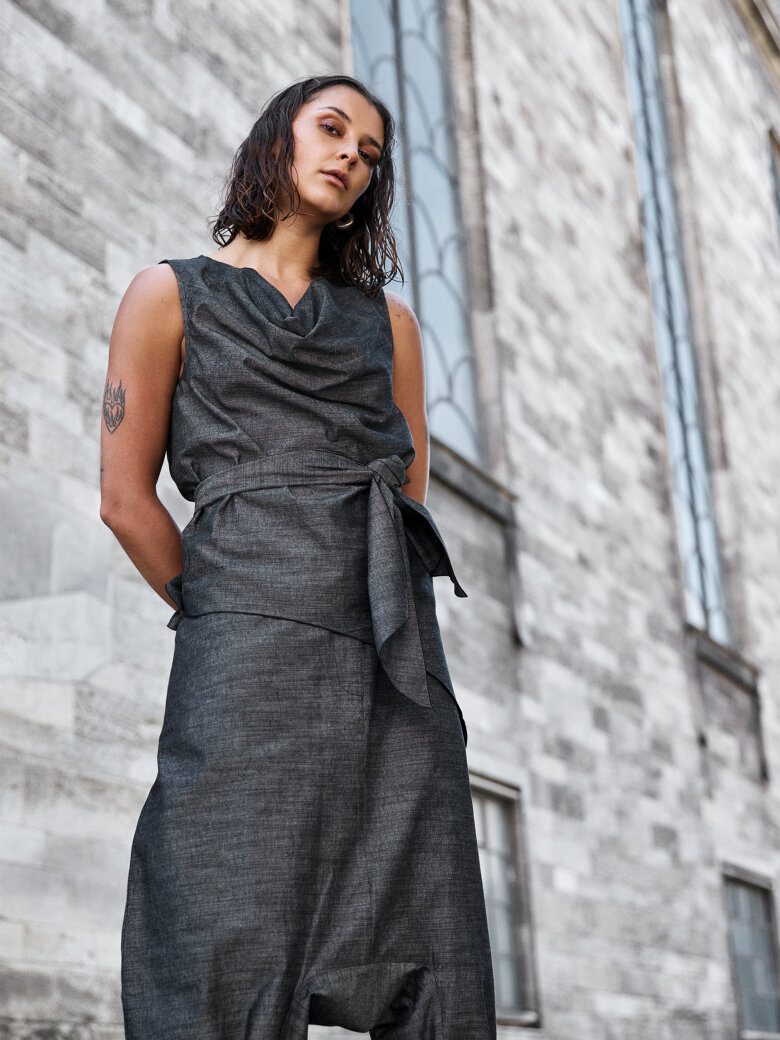 Sort Aarhus - Top with waist tie