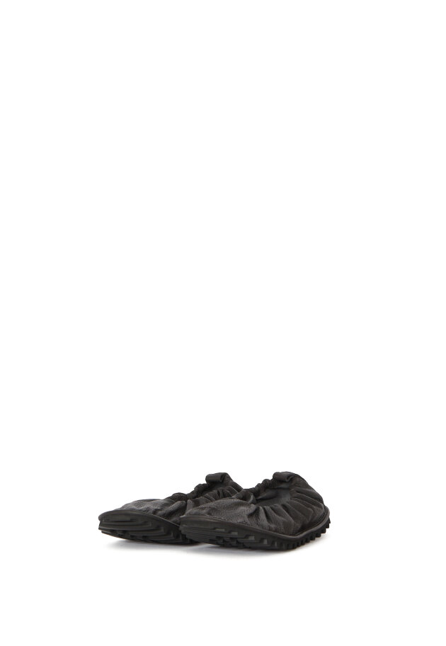 Lofina - Elastic ballerina with a flexible sole