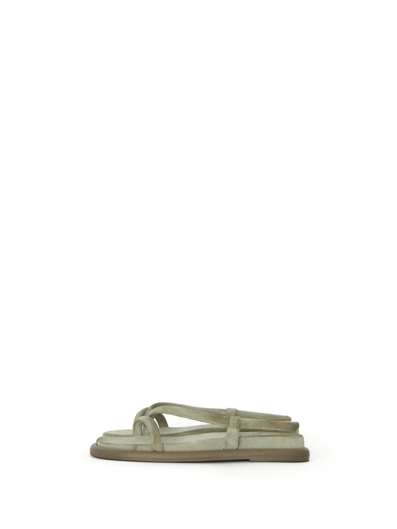 Lofina - Minimalistic and modern sandal in suede