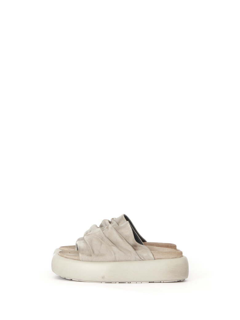 Sample sandal