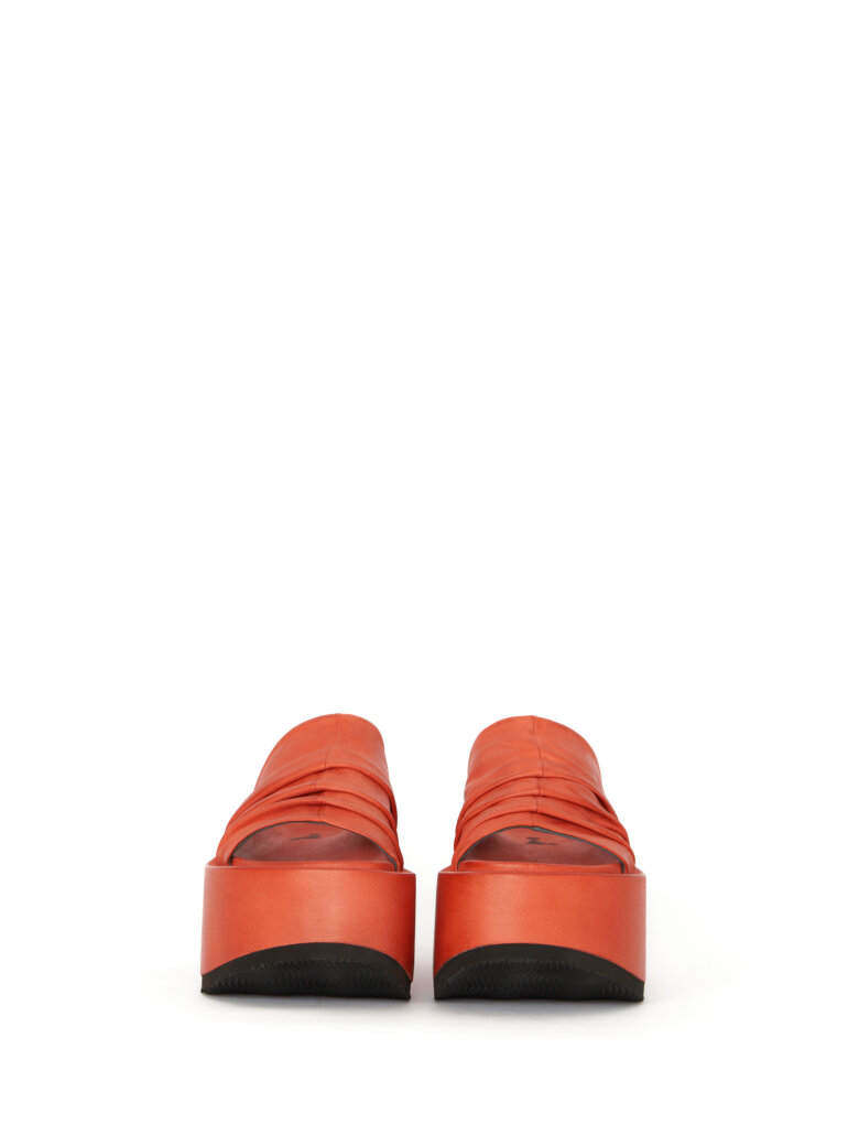 Sort Aarhus - Platform sandal with a soft footbed sole