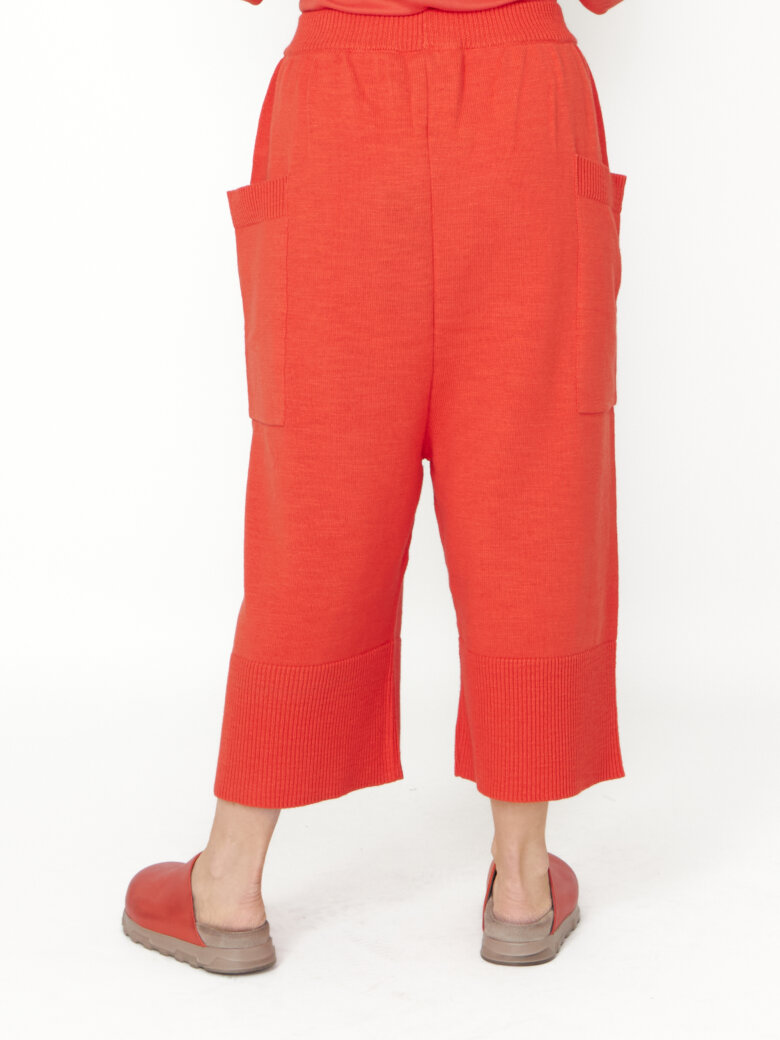 Sort Aarhus - 3/4 lange strikbukser