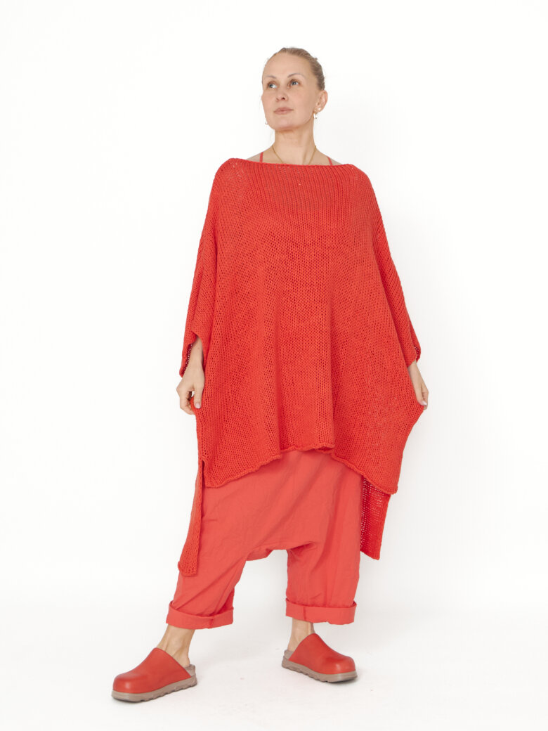 Sort Aarhus - Oversized knit blouse