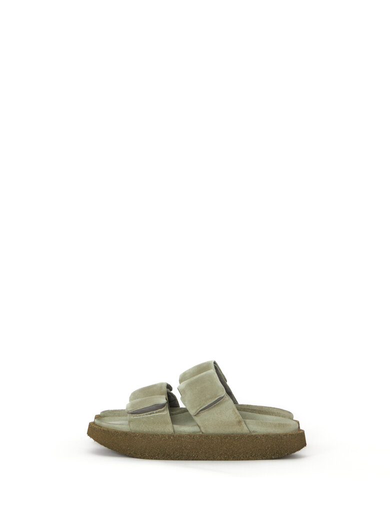 Lofina - Sandal i ruskind med dobbelt velcrolukning