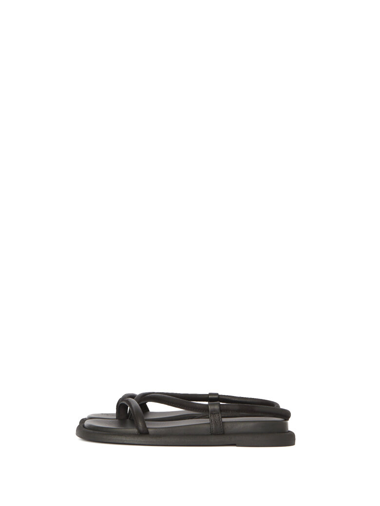 Lofina - Minimalistisk og moderne sandal