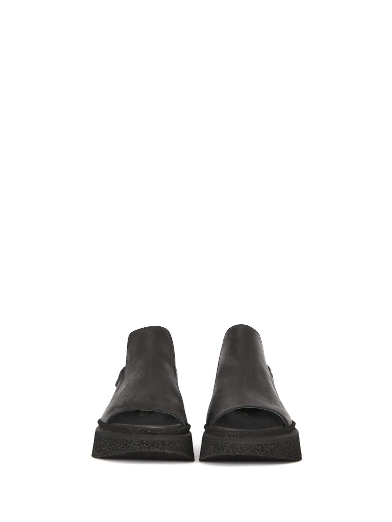 Lofina - Sandal with side velcro strap
