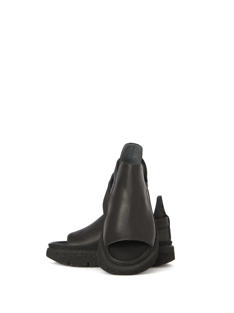 Lofina - Sandal with side velcro strap