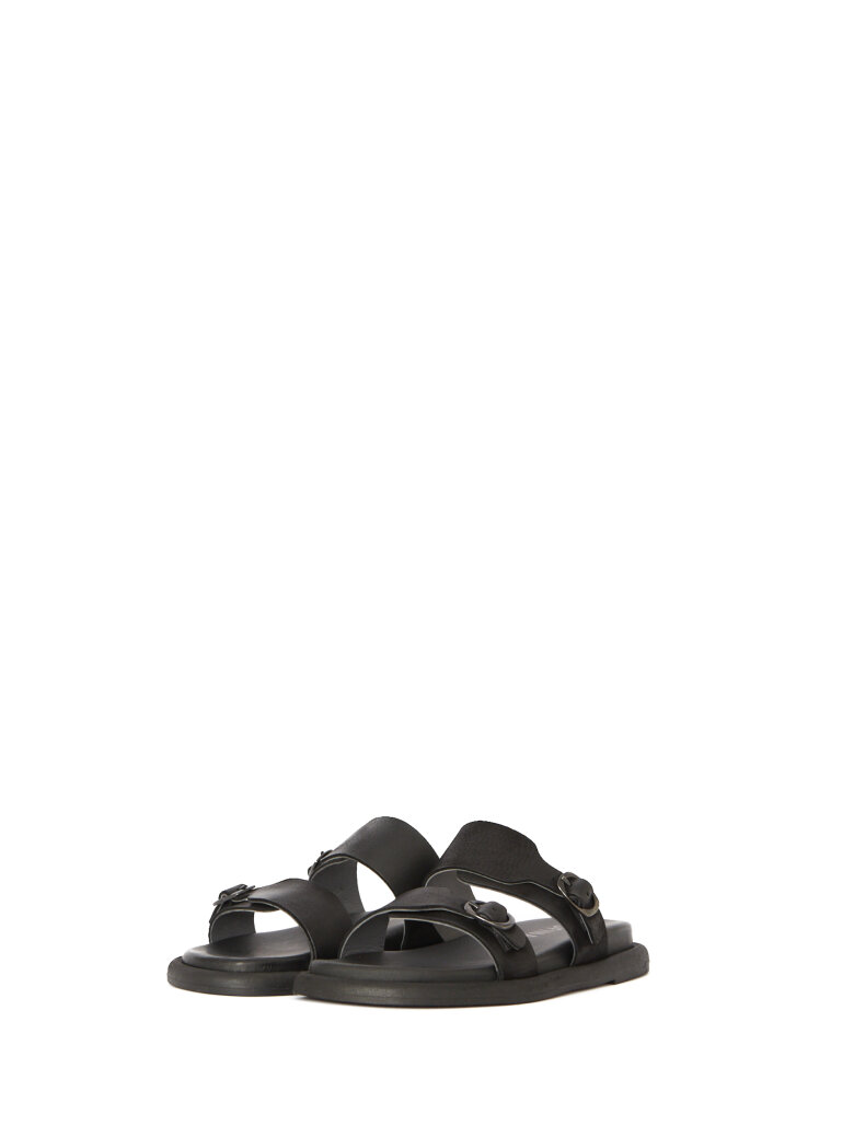Lofina - Sandal with buckles