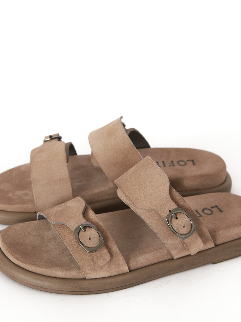 Lofina - Sandal i ruskind med spænder