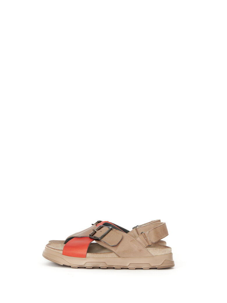 Lofina - Sandal with a buckle and velcro