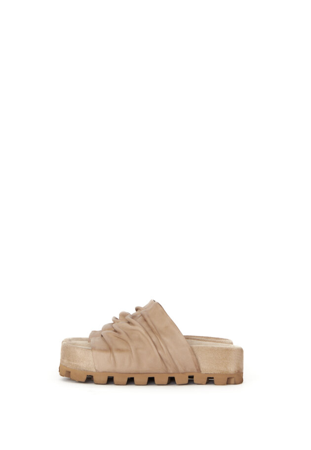 Sort Aarhus - Wrinkled sandal from Sort Aarhus