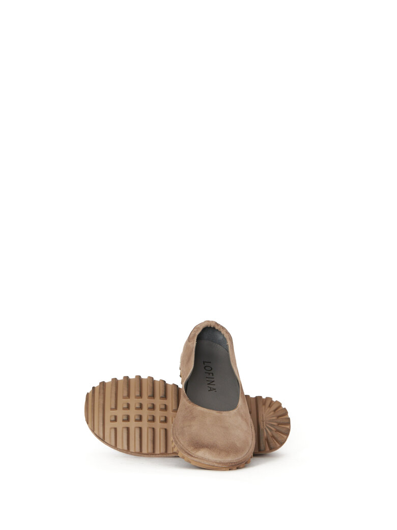 Lofina - Suede ballerina with a flexible sole