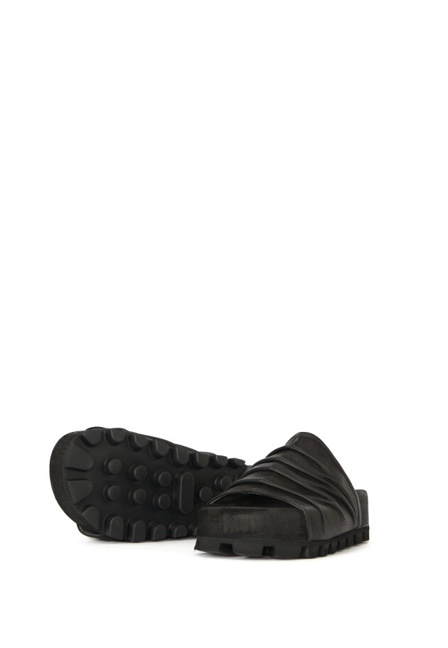 Sort Aarhus - Sandal med rynk fra Sort Aarhus