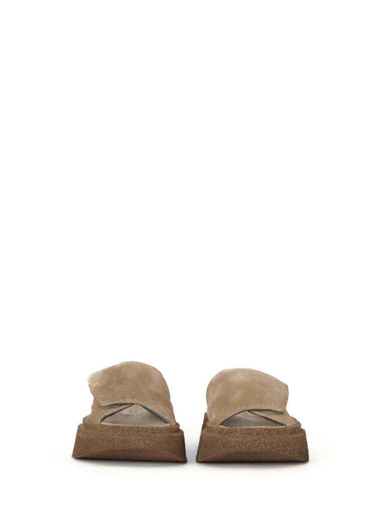 Lofina - Suede sandal with wide velcro closure
