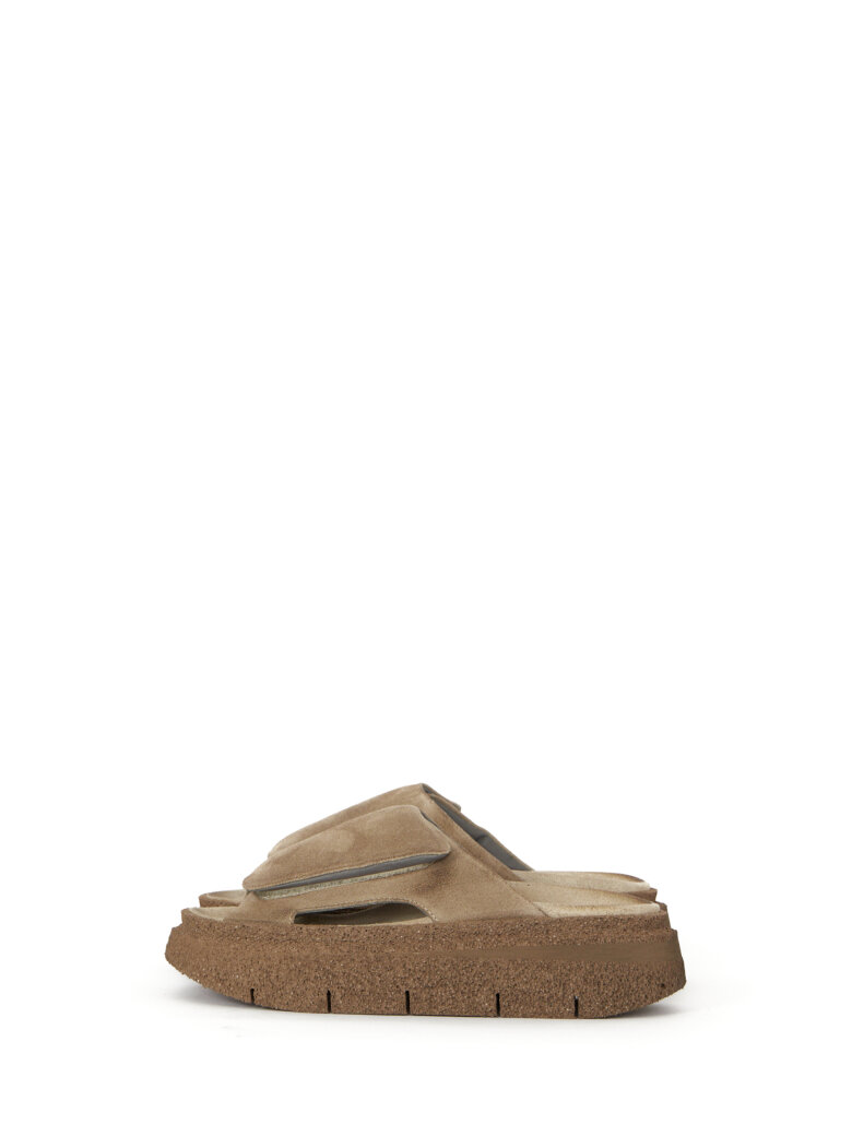 Lofina - Suede sandal with wide velcro closure