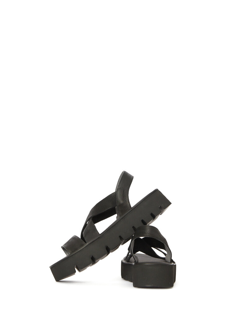Lofina - Sandal with elastic leather covered straps