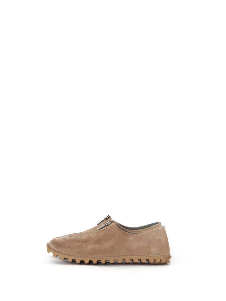 Lofina - Suede shoe with zipper
