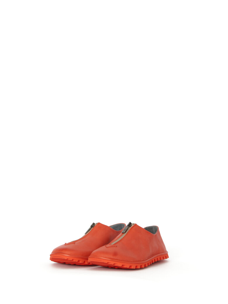 Lofina - Shoe with front zipper
