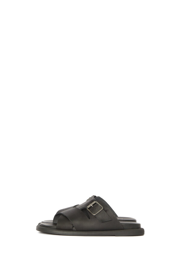 Lofina - Sandal with buckle