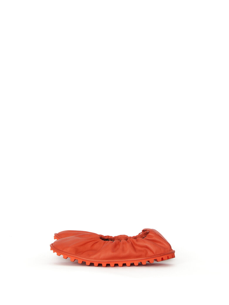 Lofina - Elastic ballerina with a flexible sole