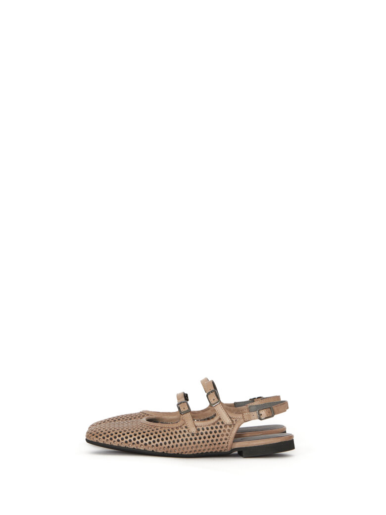 Sort Aarhus - Feminine shoe with buckles