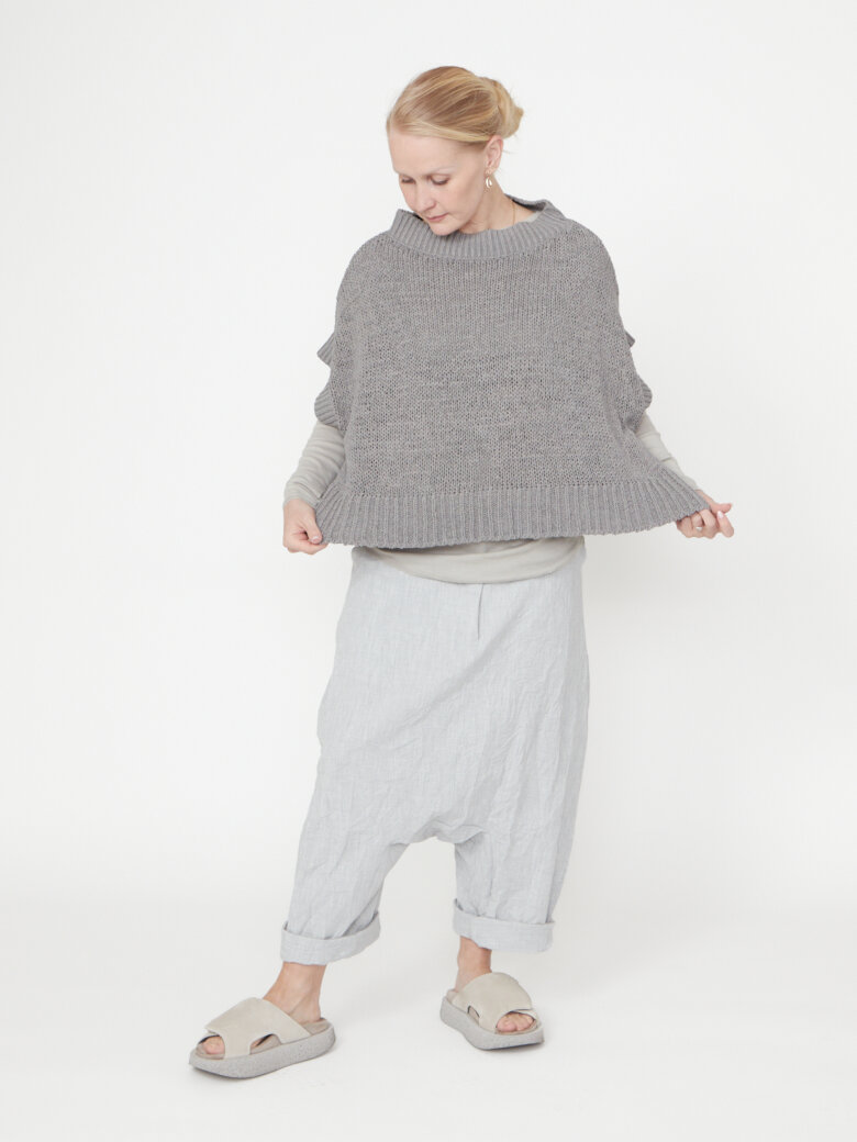 Sort Aarhus - Oversized strikbluse