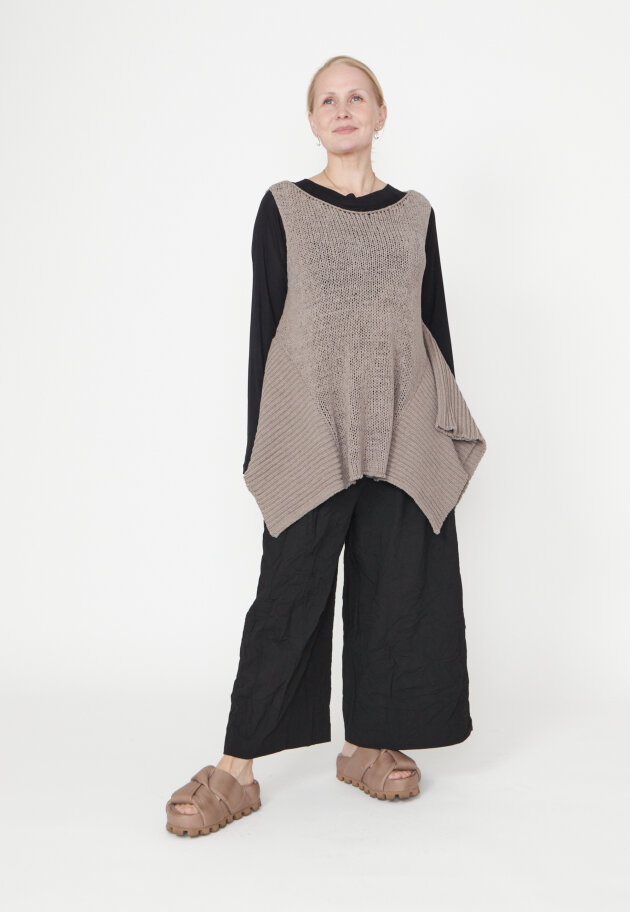 Sort Aarhus - Sleeveless knit top