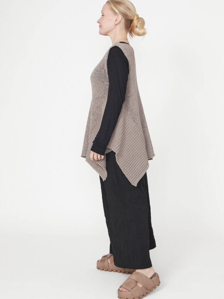 Sort Aarhus - Sleeveless knit top