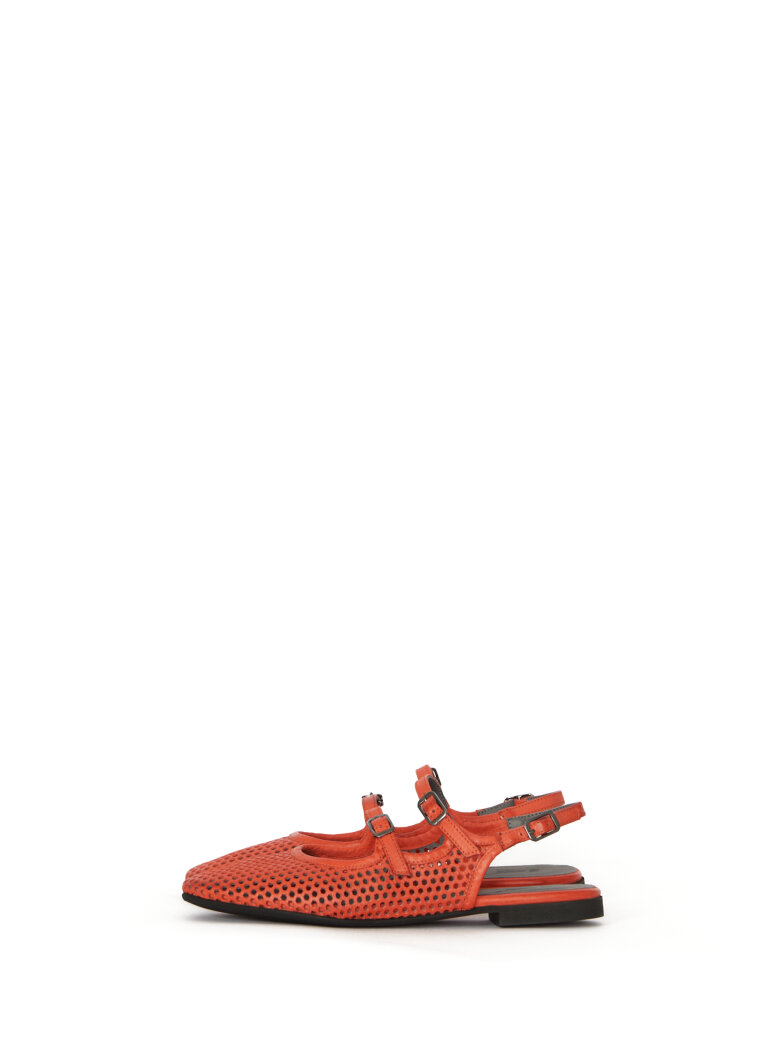 Sort Aarhus - Feminine shoe with buckles